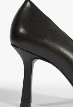 Schutz Brigitte Leather Pump