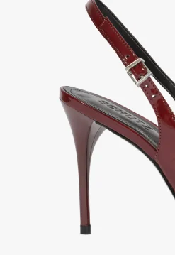 Schutz Geraldine Sling Patent Pump