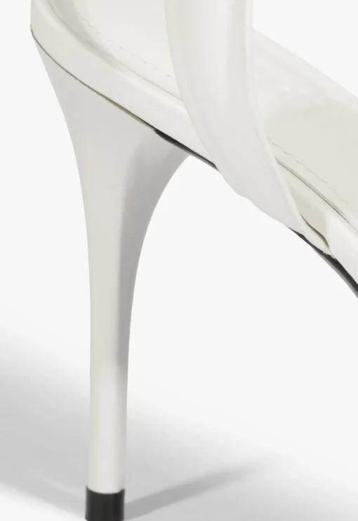 Schutz Lume Sandal